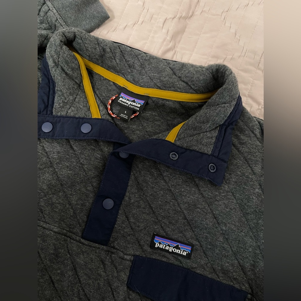Patagonia Pullover Sweater